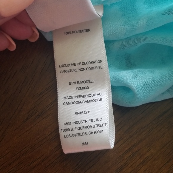 Jonquil In Bloom Robe - Picture 7 of 8